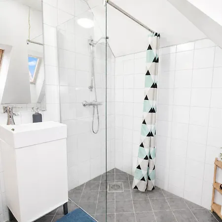 Top-floor With Lots Of Light Апартаменти